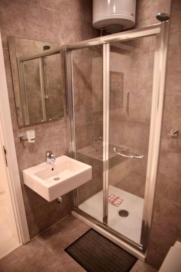 Leon Apartment - Highly Modern Sliema Stay 外观 照片
